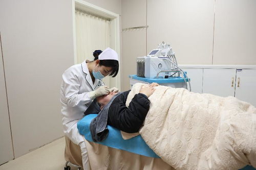 武警湖南總隊(duì)醫(yī)院開展 三八 婦女節(jié)健康服務(wù)活動